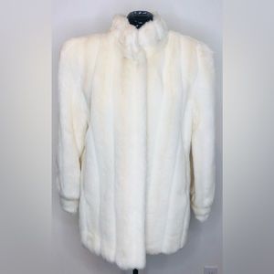 Vintage Donna Lucci FAUX FUR coat.